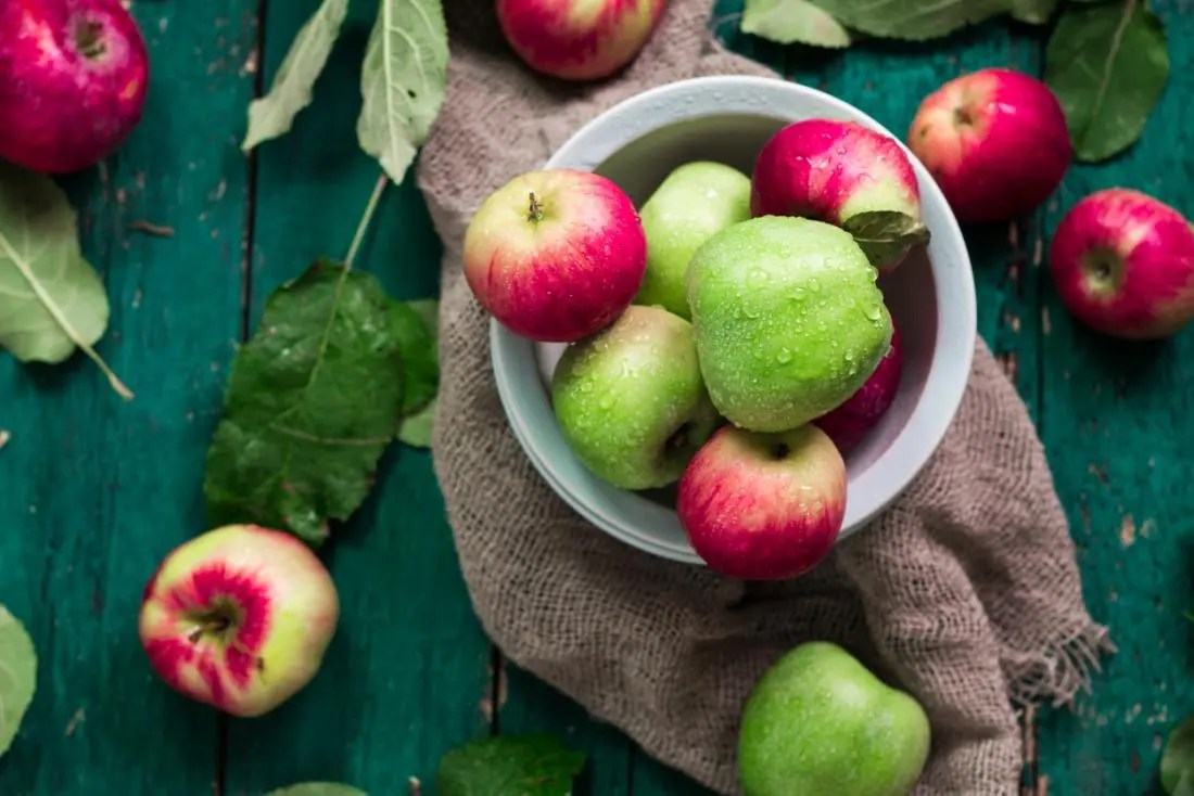 Eating Apples Can Cause Gas in Your Stomach